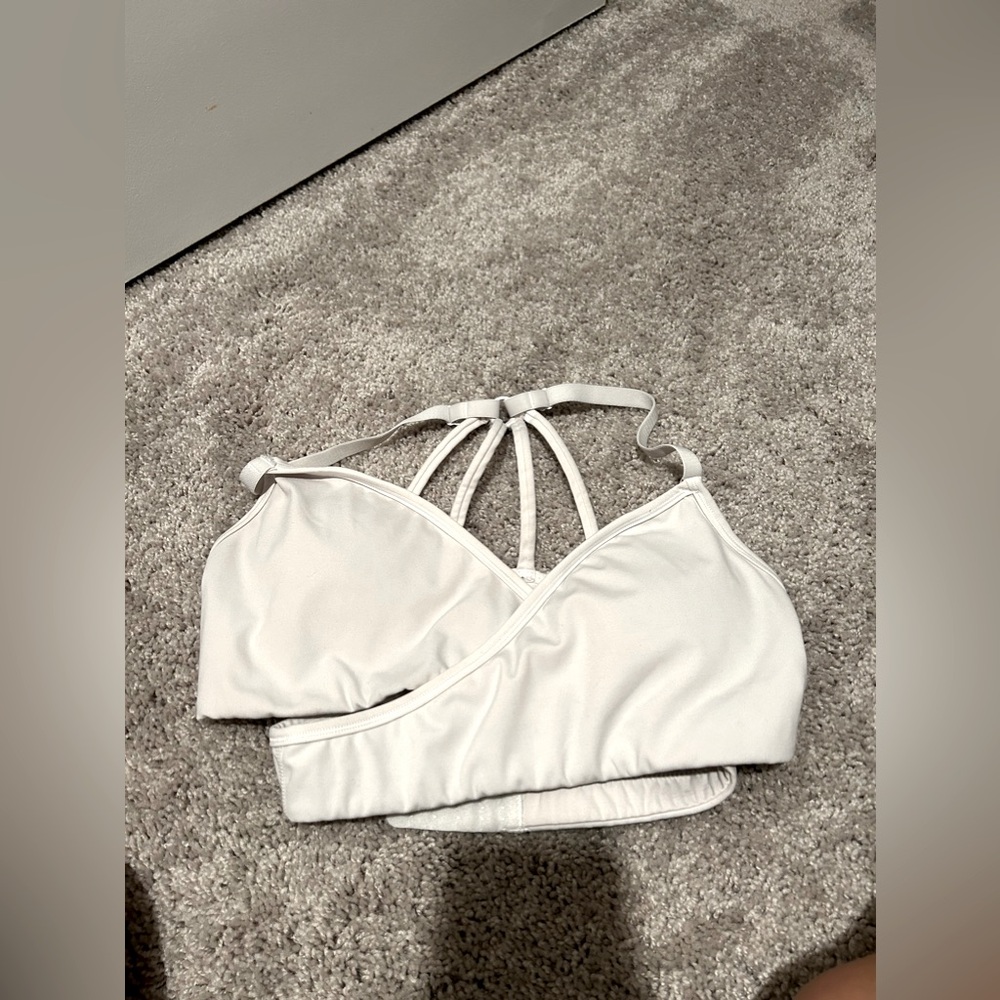 Sports bra